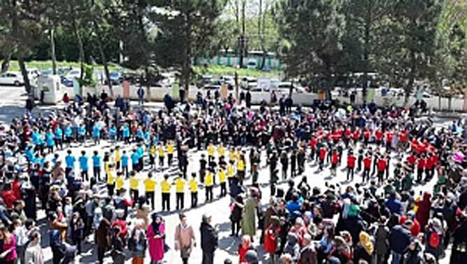 Şehit Ahmet Akyol’da 23 Nisan Coşkusu