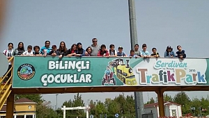Serdivan Trafik Park’a Akçakocalı Öğrenciler Misafir Oldu