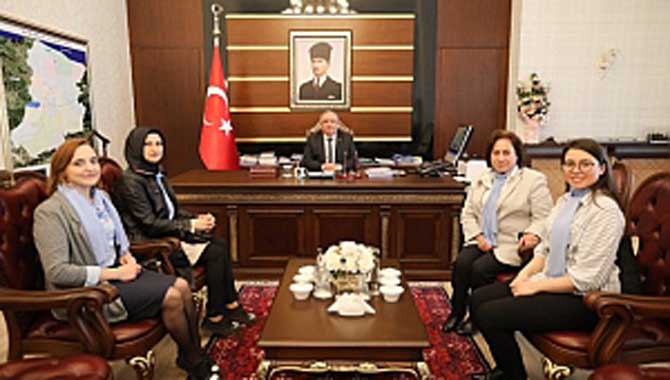 Vali Nayir’e Dünya Otizm Günü Ziyareti