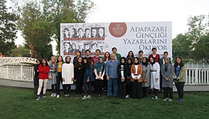 Adapazarı Gençliği Yazarlarını Okuyup Anlattı