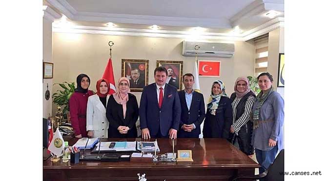 AK PARTİ İL KADIN KOLLLARINDAN BAŞKAN GÜNDOĞDUYA ZİYARET