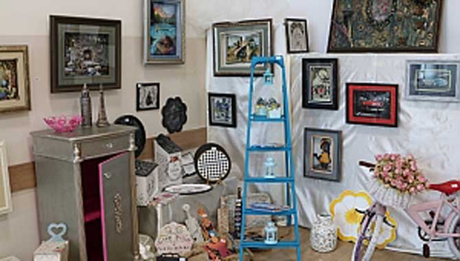 Akyazı SAMEK’te Eserler Beğeniye Sunuldu