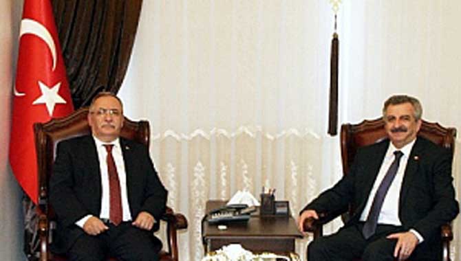 Bakan Yardımcısı Büyükdede’den Vali Nayir’e Ziyaret