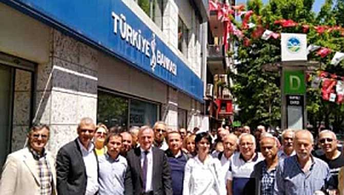 Cumhuriyet Halk Partisi Sakarya İl Başkanlığından Açıklama İle Yüzlerce Üye Yardıma Koştu