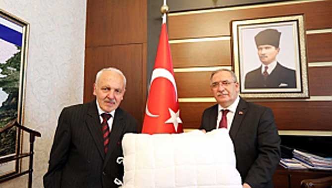 Emektar Yorgan Ustasından Vali Nayir’e Ziyaret