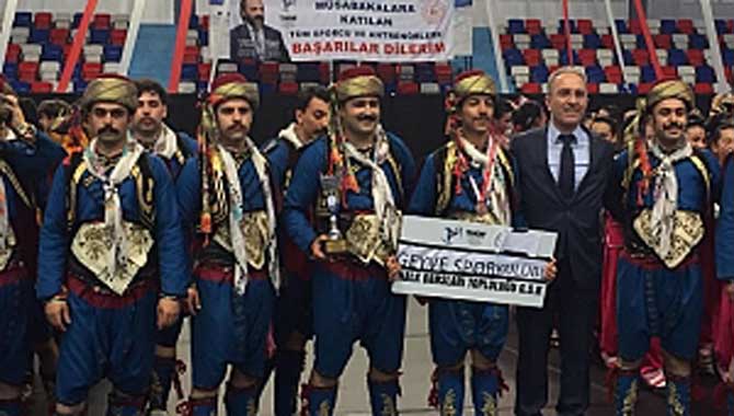 Geyvespor’a 3.lük Kupası