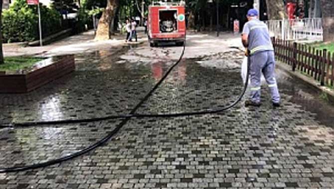 Hendek Şantiye Gibi