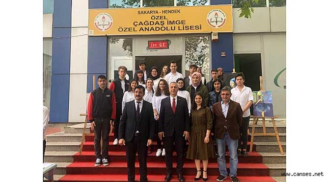 Hendek’te yılsonu sergileri açıldı