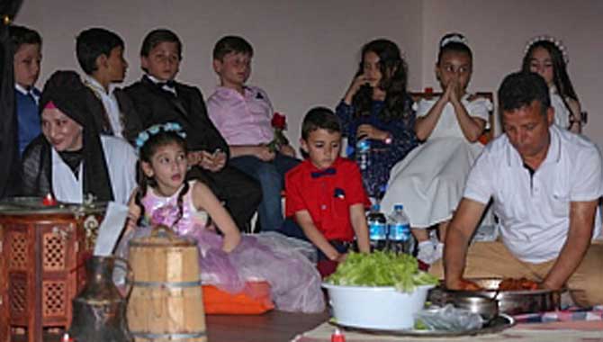 Osmanbey İlkokulundan Geleneksel Şiir ve Türkü Gecesi