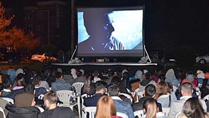 Sinema Akşamları Prestijile Başladı