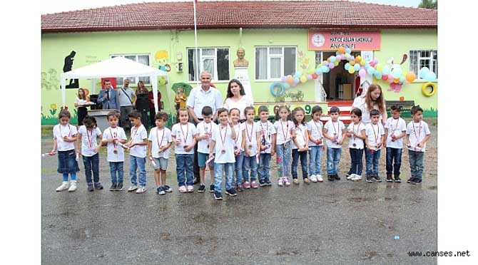Hatice Aslan'da Bahar Şenliği ve Kermes Programı Düzenlendi