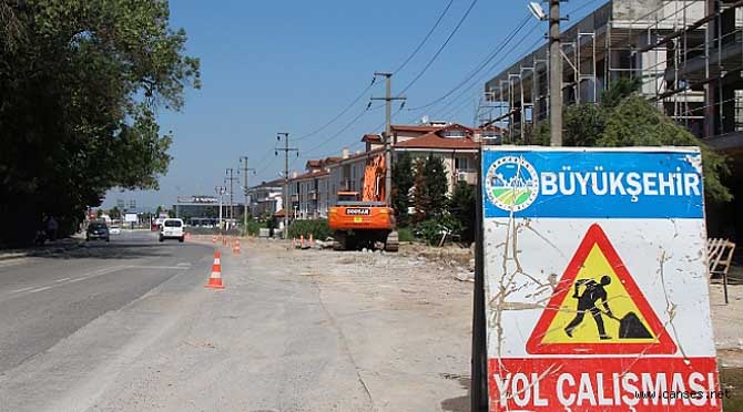 Yazlık Caddesi’nde genişletme çalışmaları başladı