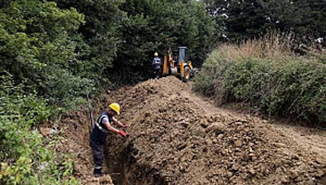 Kaynarca Mehter’de içmesuyu hatları yenilendi