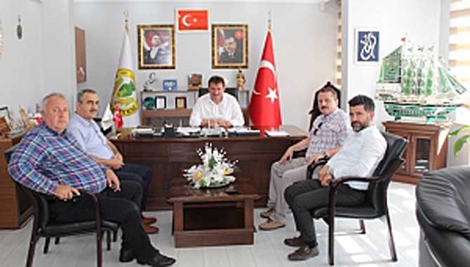 KOMŞU İLÇE BELEDİYE BAŞKANINDAN BAŞKAN GÜNDOĞDU’YA ZİYARET