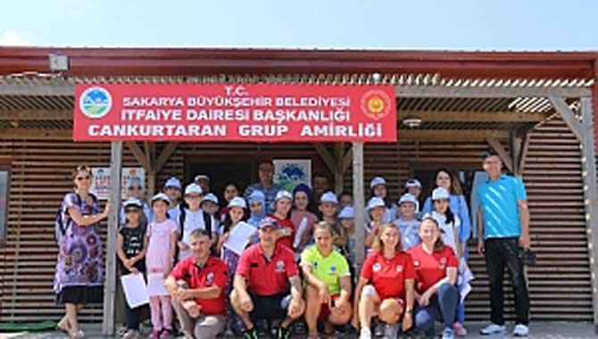 SGM öğrencileri Mavi Bayrak Çevre Etkinliklerinde