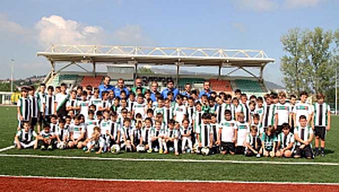 Altyapıda genç yetenekler geleceğe hazırlanıyor