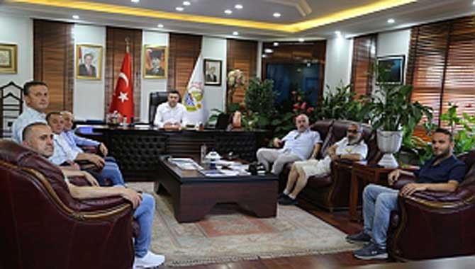 Sapancaspor’ dan Başkan Özen’ e Ziyaret