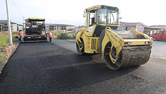 Adapazarı’nda Asfalt Tam Gaz