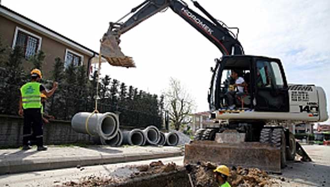 Çıracılar Sokak sağlam altyapıya kavuşuyor