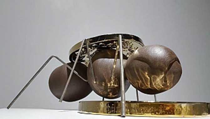 Doç. Acartürk’ün Kişisel Seramik Sergisi İzmir’de Açıldı