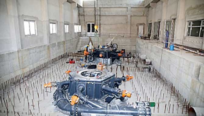 Hacımercan HES’te Türbinlerin Montajı Başladı