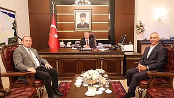 Merkez Valisi Köse’den Vali Nayir’e Ziyaret