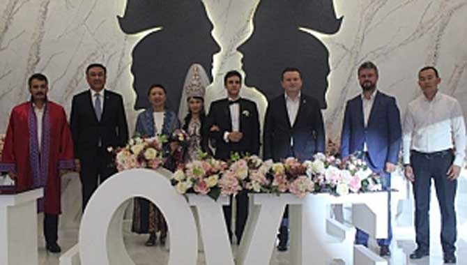 Nikahını Başkan Pilavcı kıydı