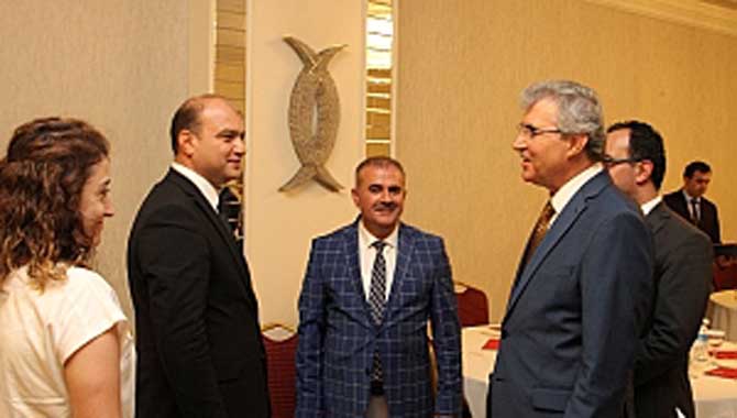 “Sakarya yatırımlarıyla geleceğin şehirleri arasında yer alacak”