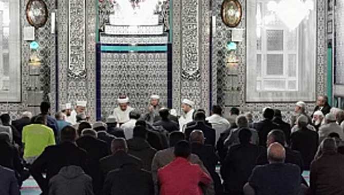 Şehit Emniyet Müdürü Kansuva İçin Kocaali’de Mevlid-i Şerif Programı Düzenlendi