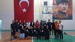 Sultanlar şampiyonluk için açıldı; damaklar tatlandı