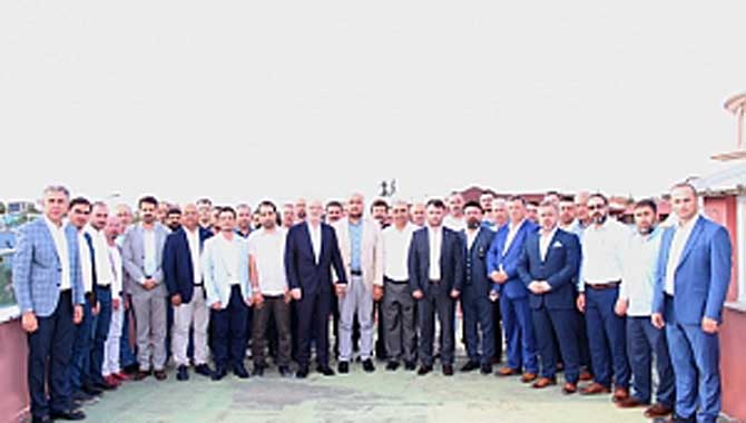 TÜMSİAD SAKARYA ŞUBEDE BAYRAK DEĞİŞİMİ