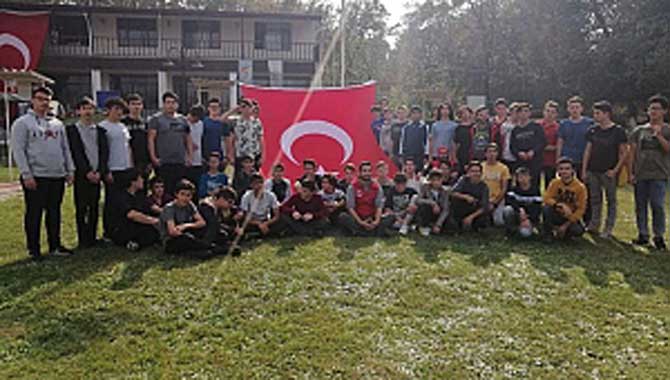 Adapazarı Anadolu İmam Hatip Lisesi Gönüllere Kamp Kuruyor 