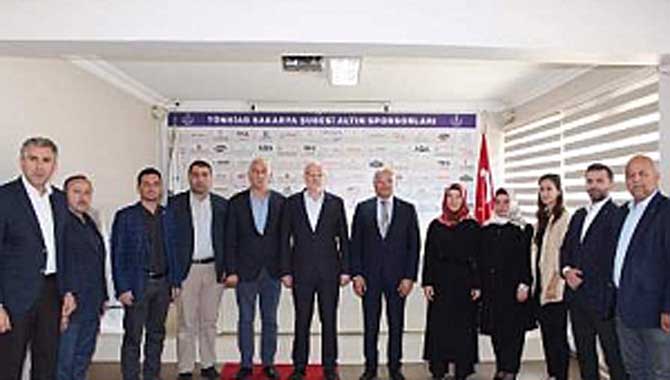 AK PARTİ ADAPAZARI ZİYARETLERİNE KALDIĞI YERDEN DEVAM 