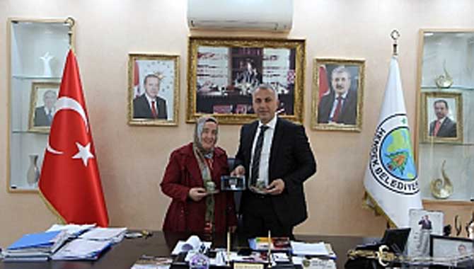 Anlamlı sergi Pazar günü açılıyor 