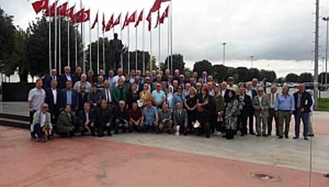 Arifiye Mezunlarından Ödüllü Buluşma