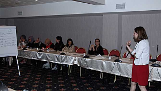 Baroda eğitimler yoğun olarak devam edecek