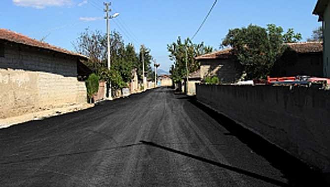 Büyükşehir Pamukova’yı yeniledi