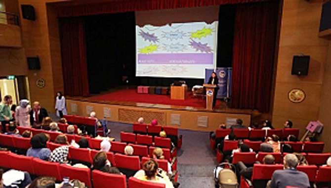 Emzirme Haftasında Anne Sütü Mucizesi Tiyatro Gösterisi Düzenlendi