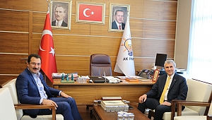 “Hizmetler Sakarya’nın geleceğine damga vuracak”