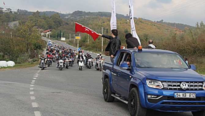 Motosikletçilerden Cumhuriyet sürüşü