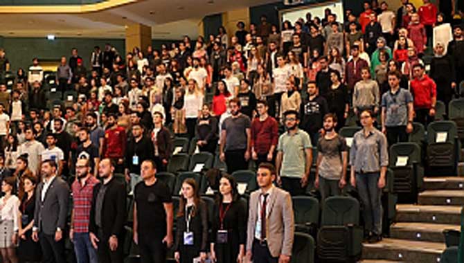 “Ne Yaparsanız Yapın Ama En İyisini Yapın”