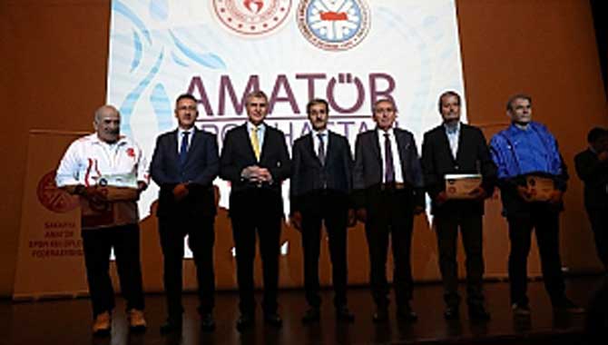 “Spor kardeşliğin ve barışın simgesidir”