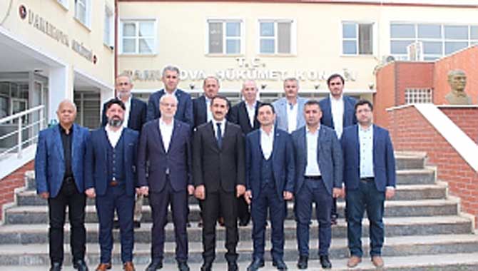 TÜMSİAD yönetimi Pamukova’da