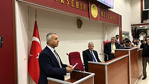 YABANCILAŞMAK MODA OLDU