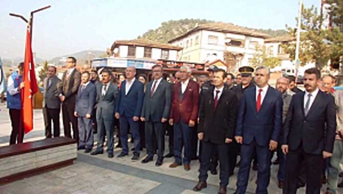 24 Kasım Öğretmenler Günü Taraklı’da da kutlandı.