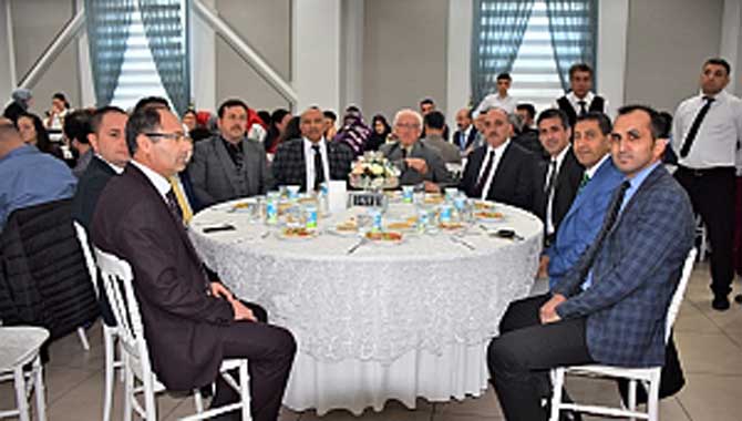 BAŞKAN KILIÇ ÖĞRETMENLERİ AĞIRLADI