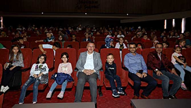 Çocukların Tiyatro Sevinci