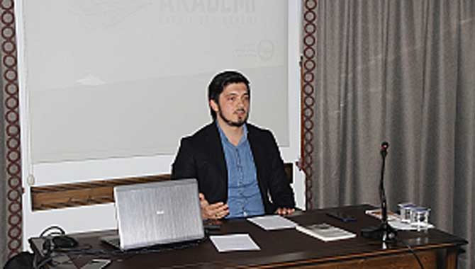 Fıkhi’de ilk ilke Allah’ın emri ile başlamıştır