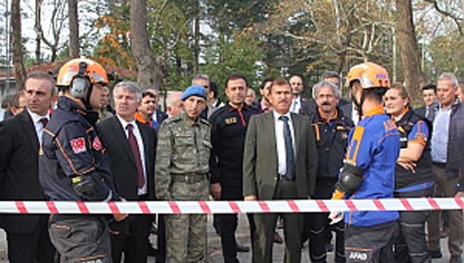 Gerçeği aratmayan tatbikata yoğun katılım