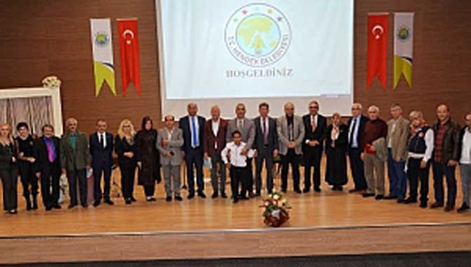 Hendek'te Şiir Fırtınası